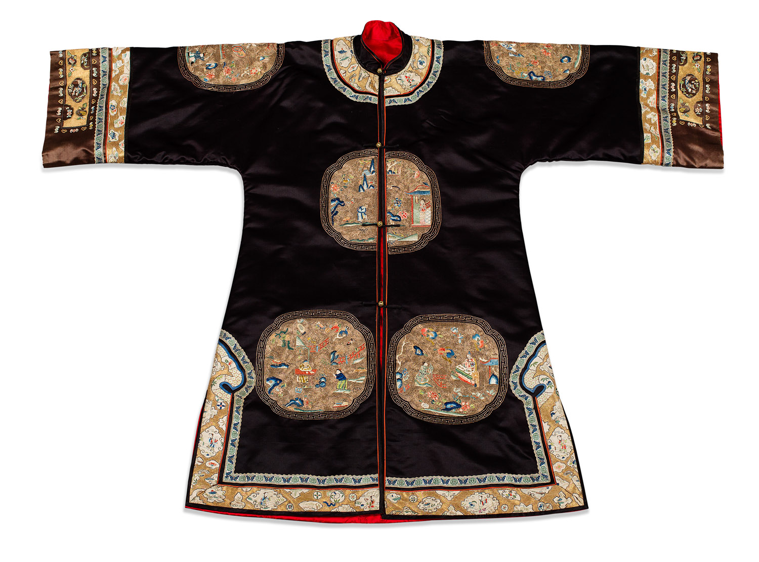 CHINESE SILK ROBE