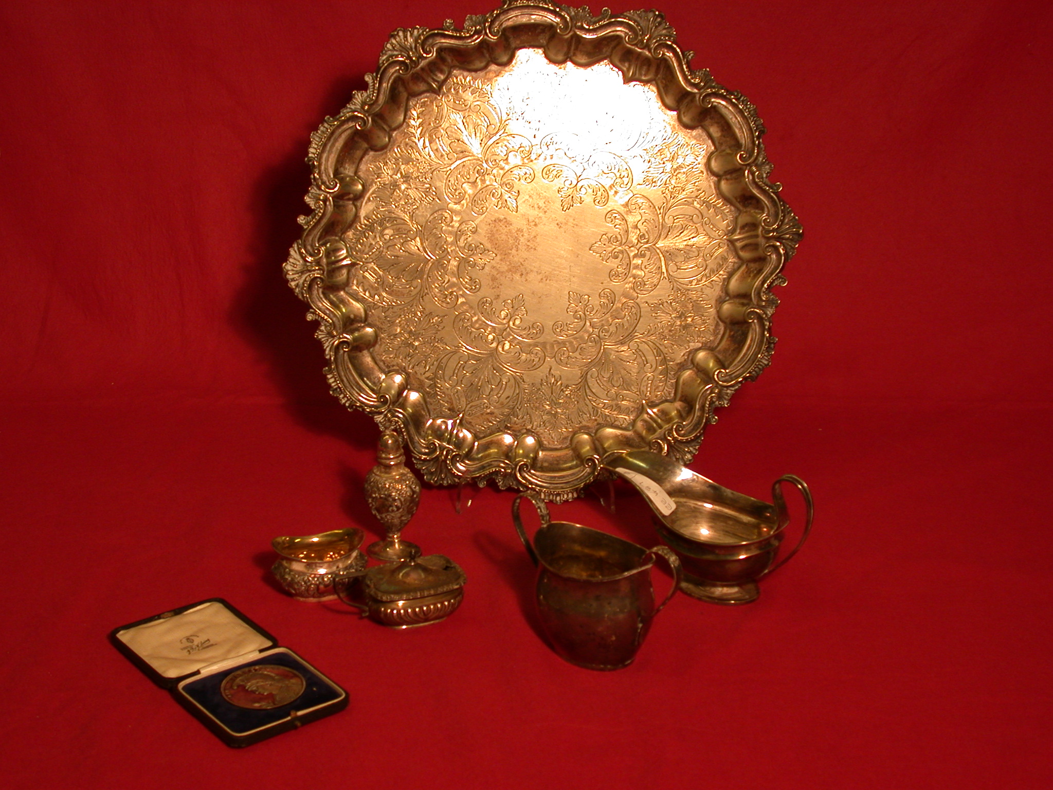 Miscellaneous silver items