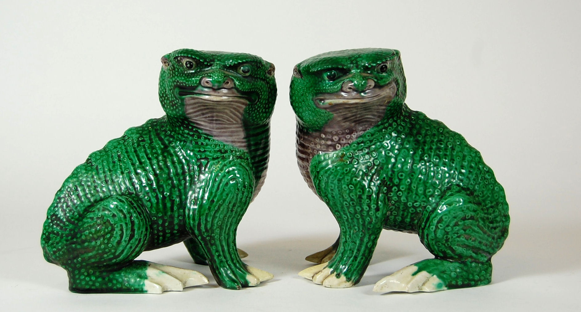 A pair of Chinese three-legged toads, probably Qing Dynasty