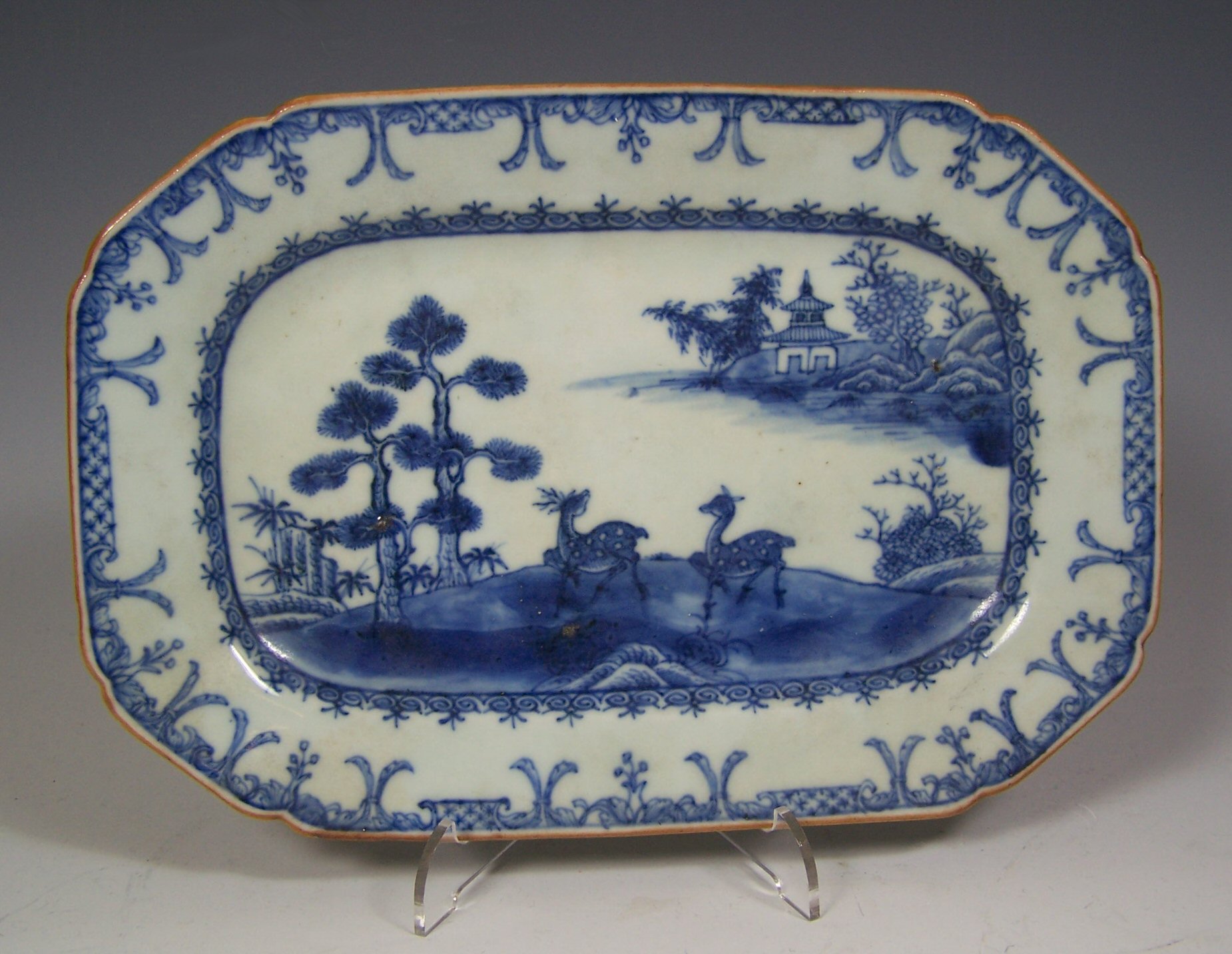 An 18th century Chinese blue painted ashet