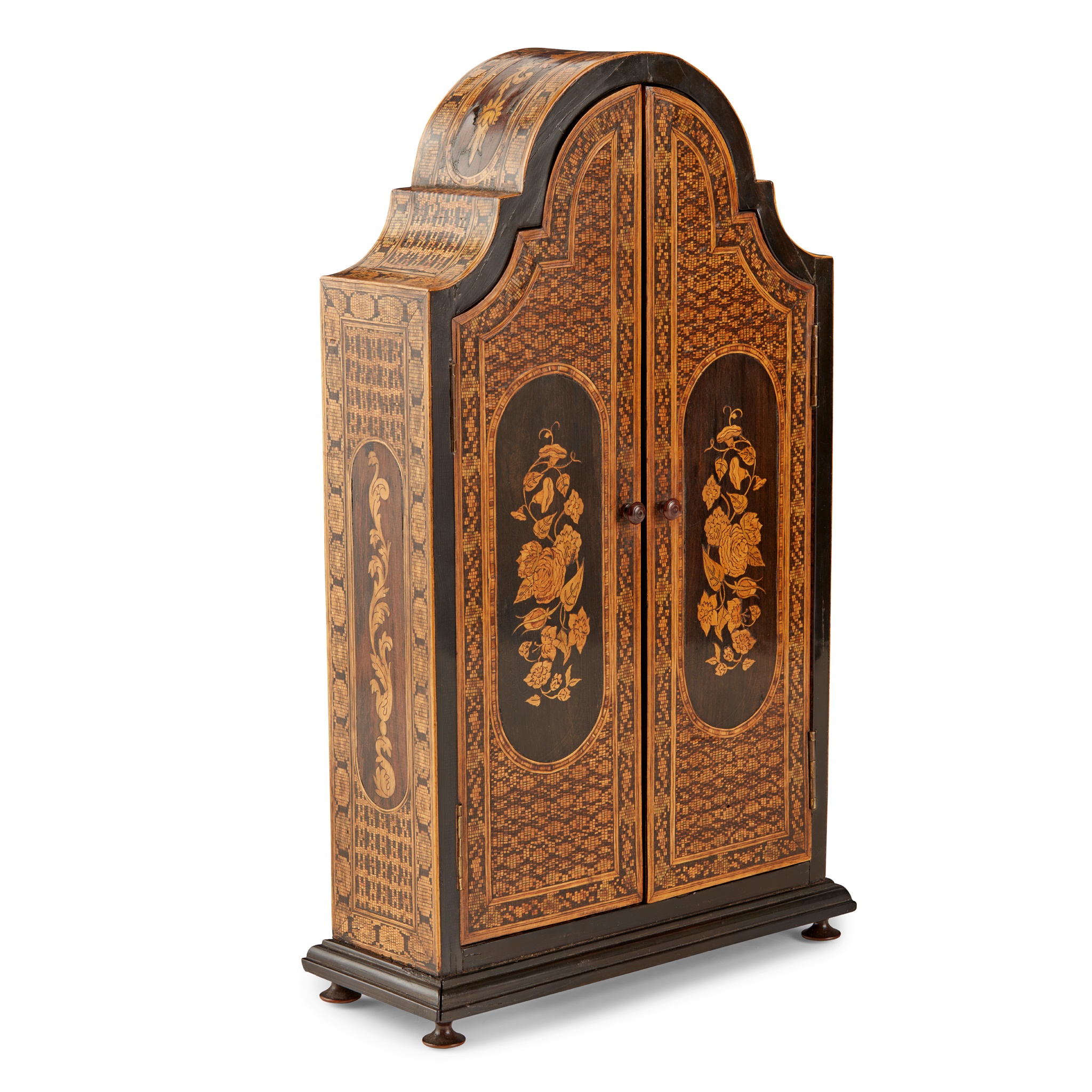 TUNBRIDGEWARE MINIATURE DISPLAY CASE