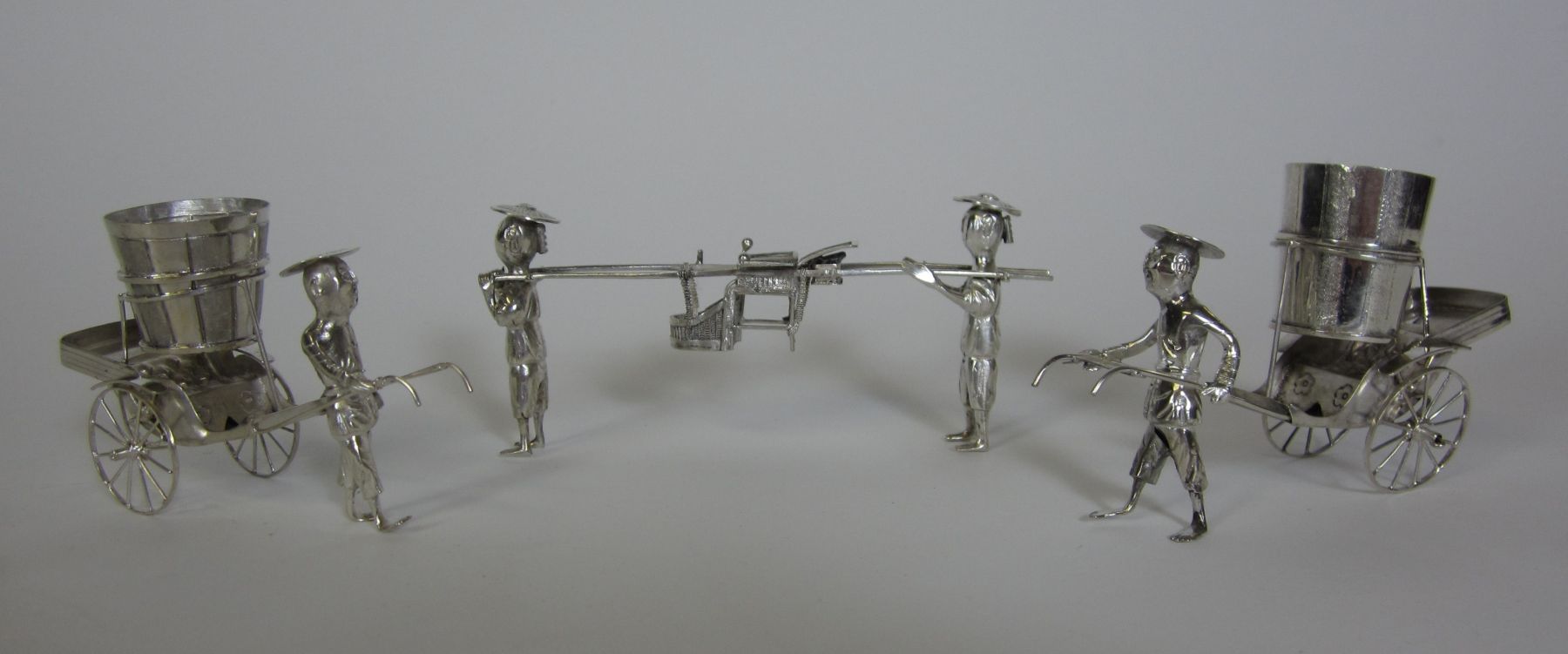 CHINESE EXPORT SILVER MINIATURE 'JIAOZI'