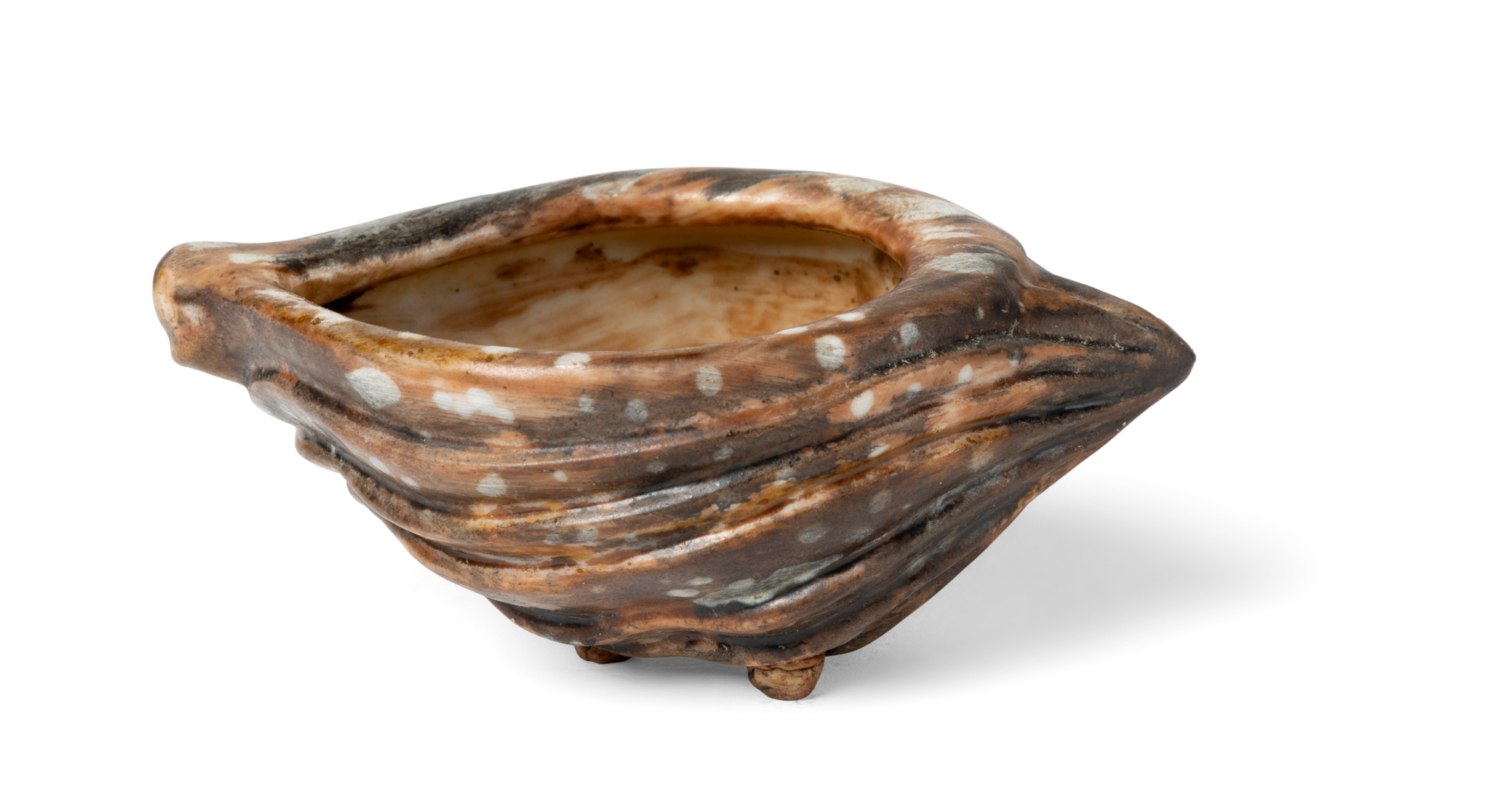 CHINESE FAMILLE ROSE TROMPE-L'OEIL 'CONCH' WATER POT
