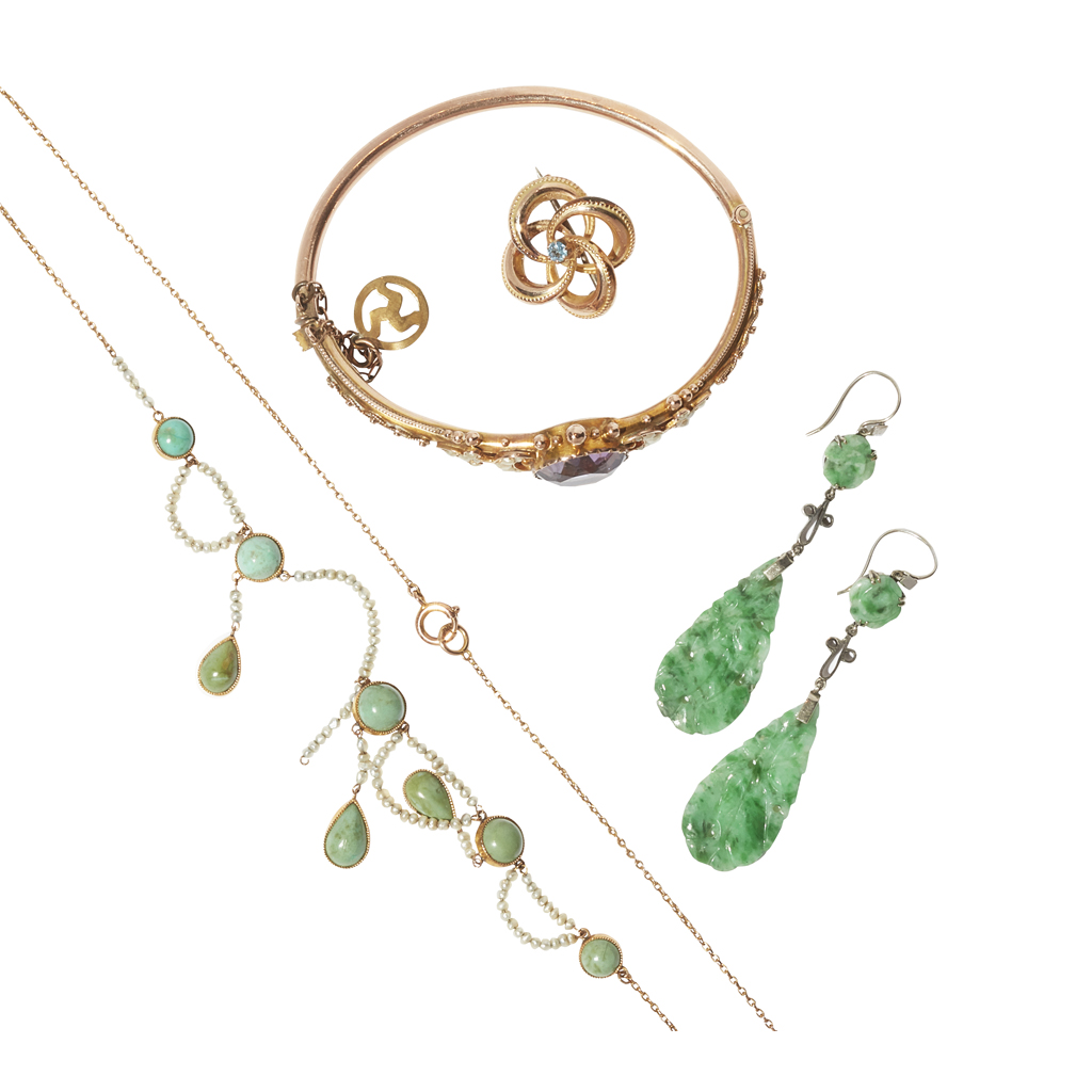 A collection of Edwardian jewellery