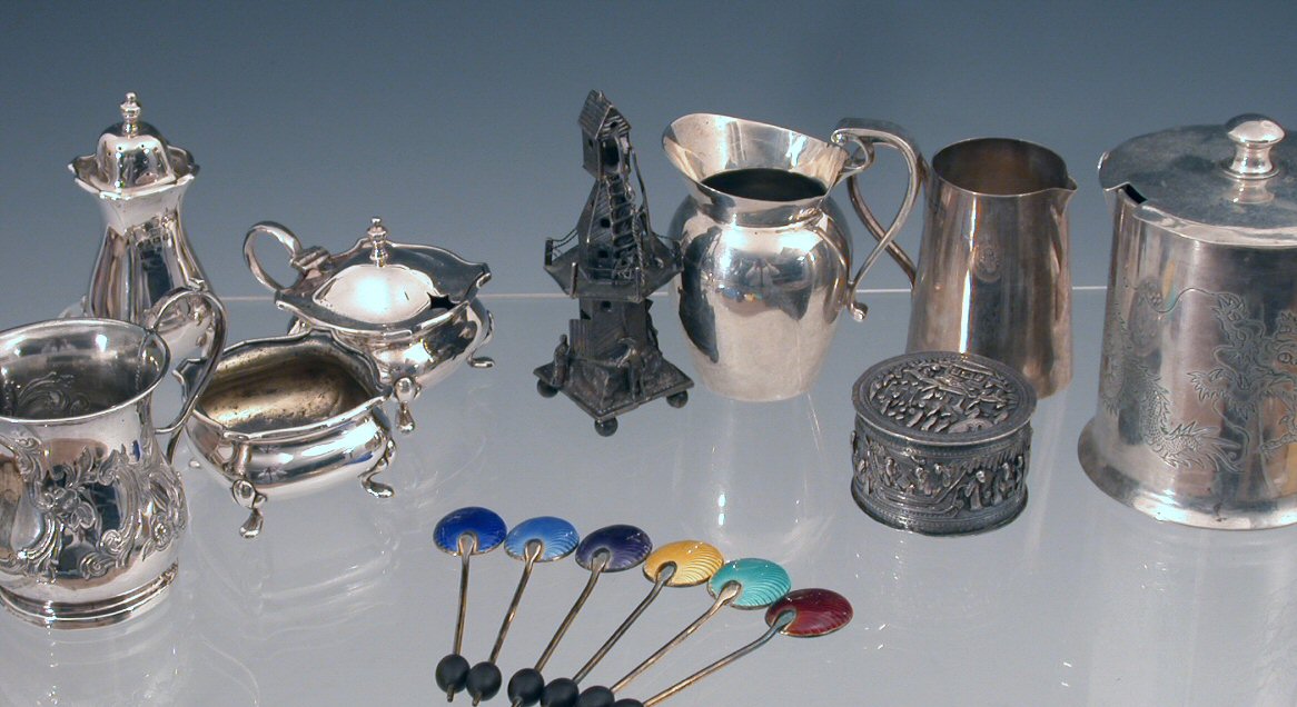 A miscellaneous group of items