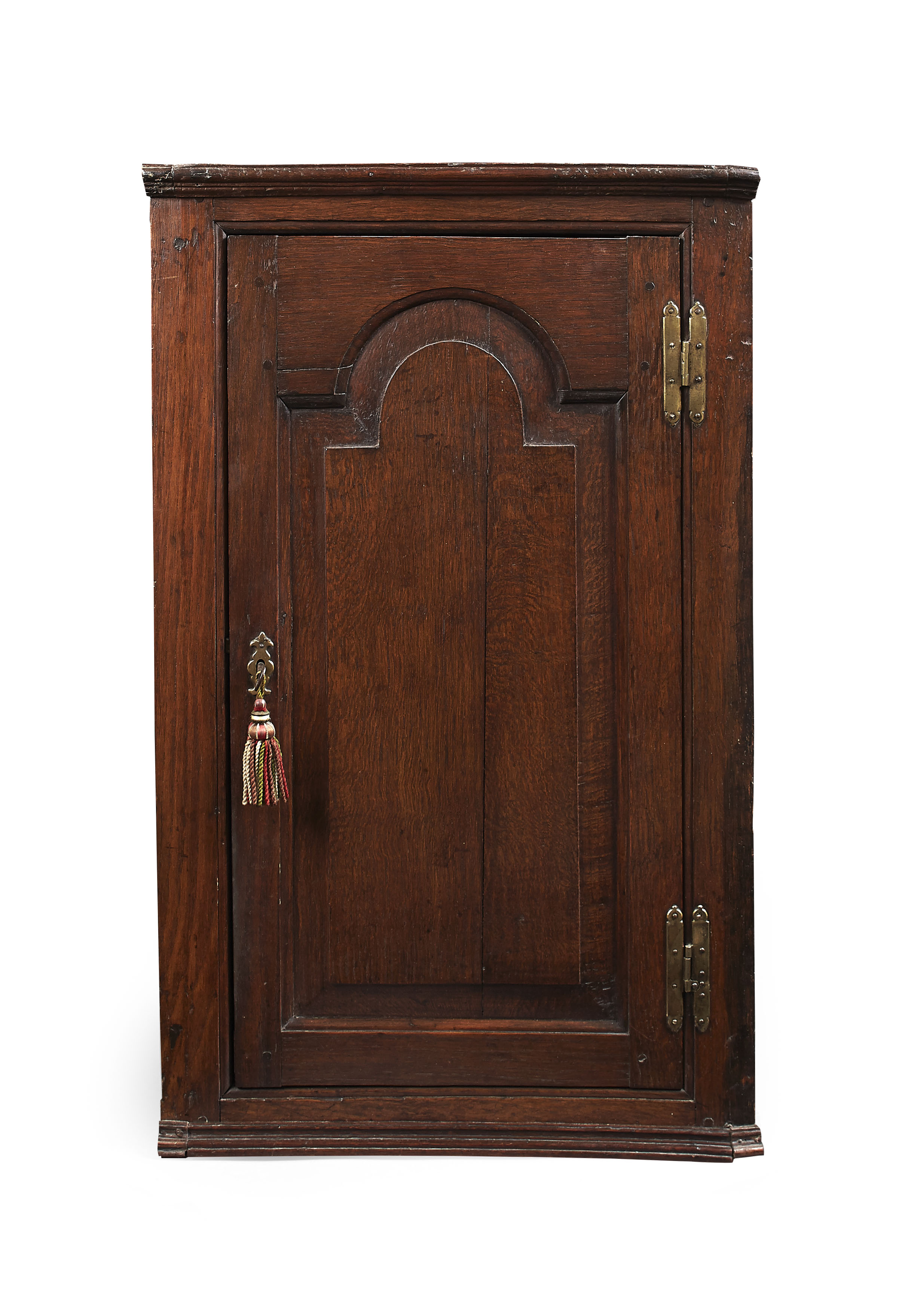 GEORGE III OAK HANGING CORNER CUPBOARD