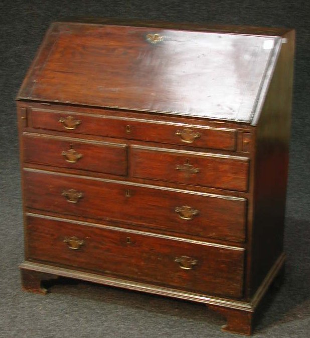 An oak bureau,