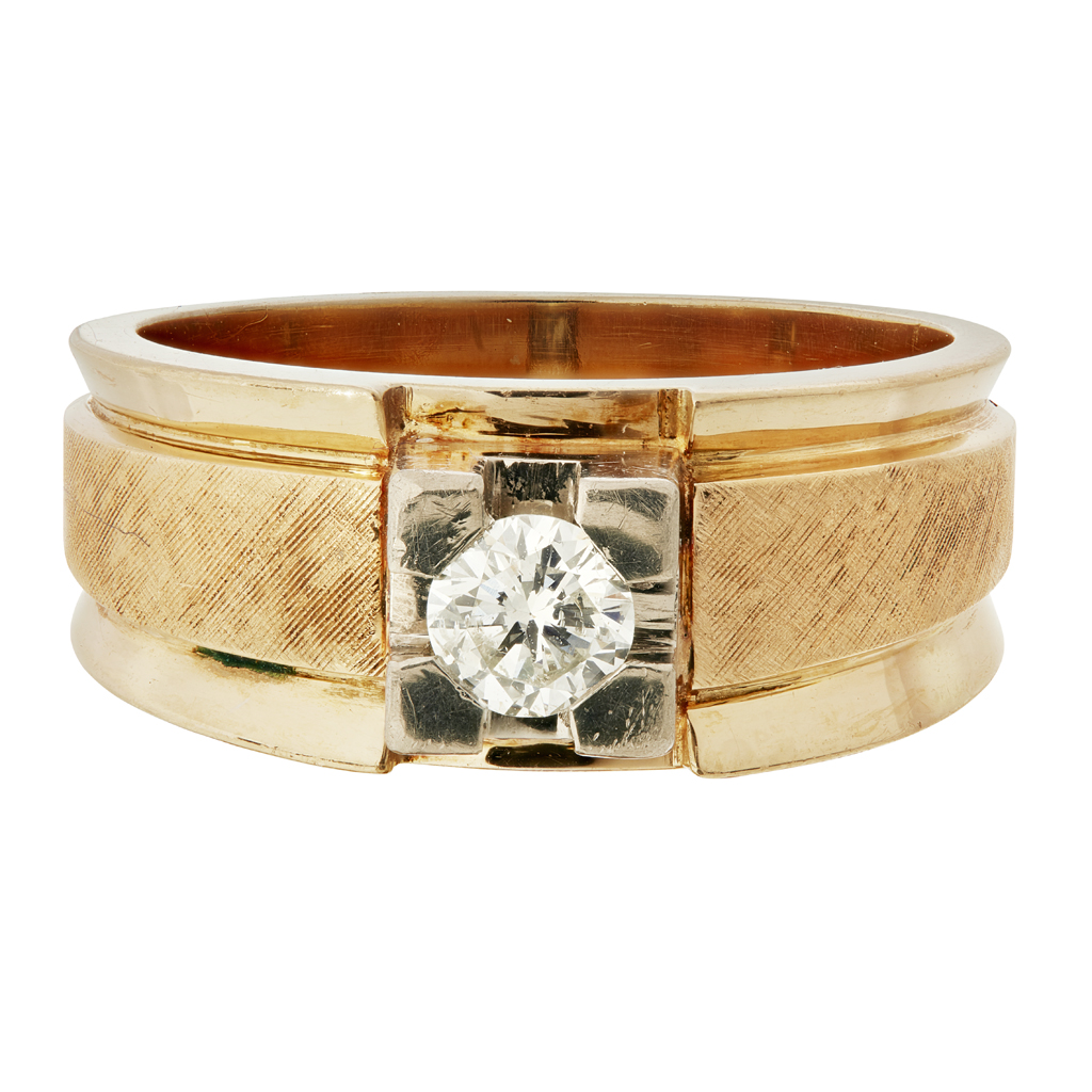 A contemporary diamond set ring