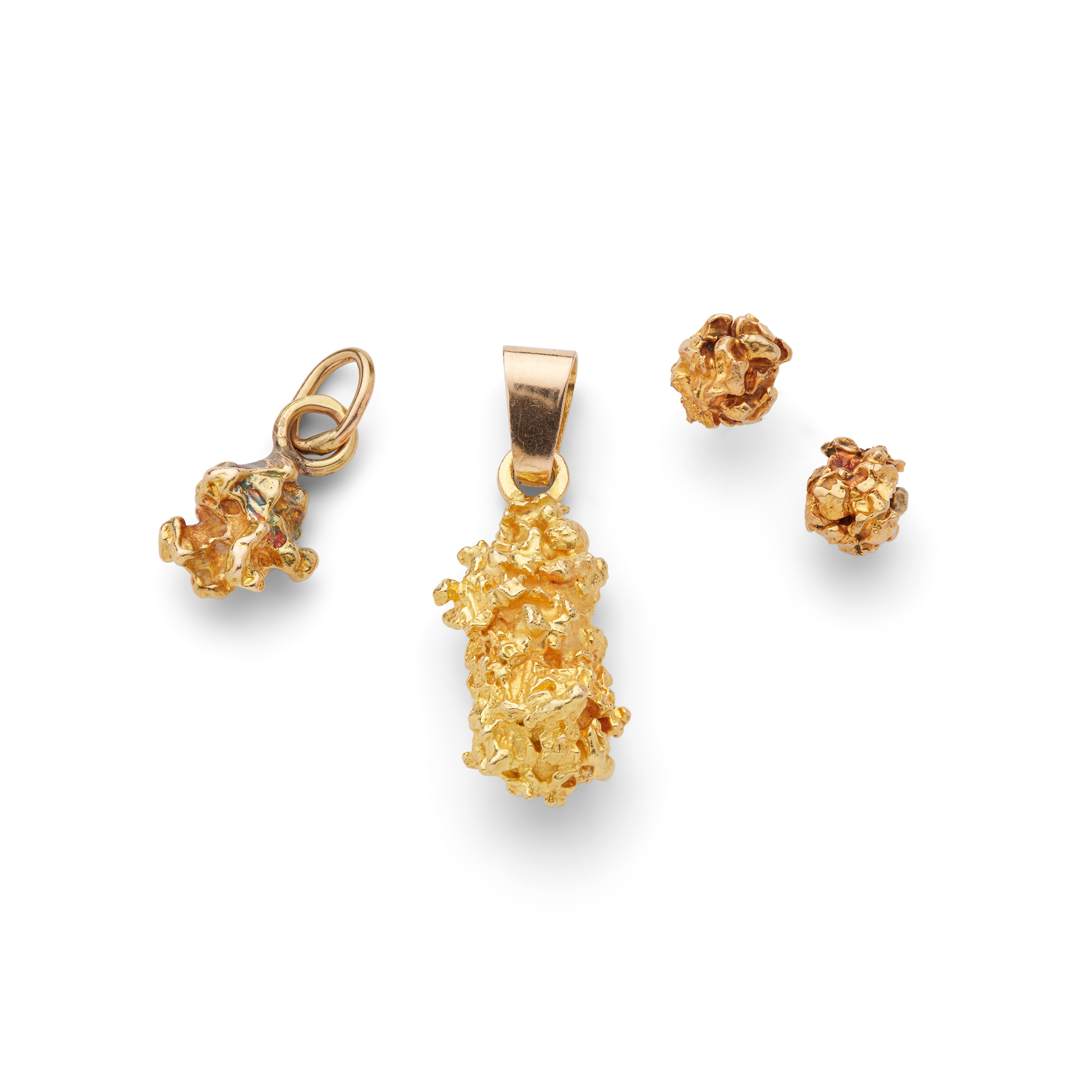 Two 'gold nugget' pendants and matching earrings