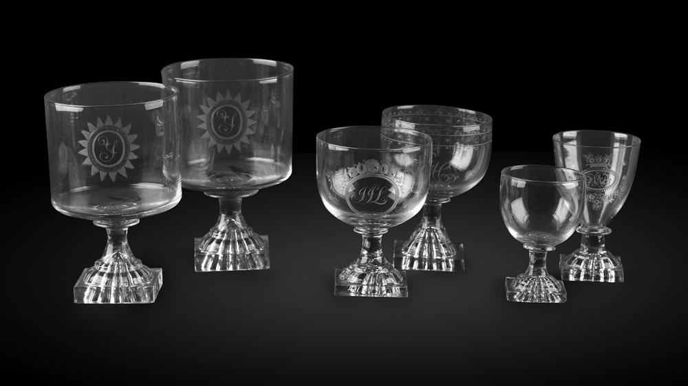 GROUP OF SIX LEMON SQUEEZER FOOTED RUMMERS