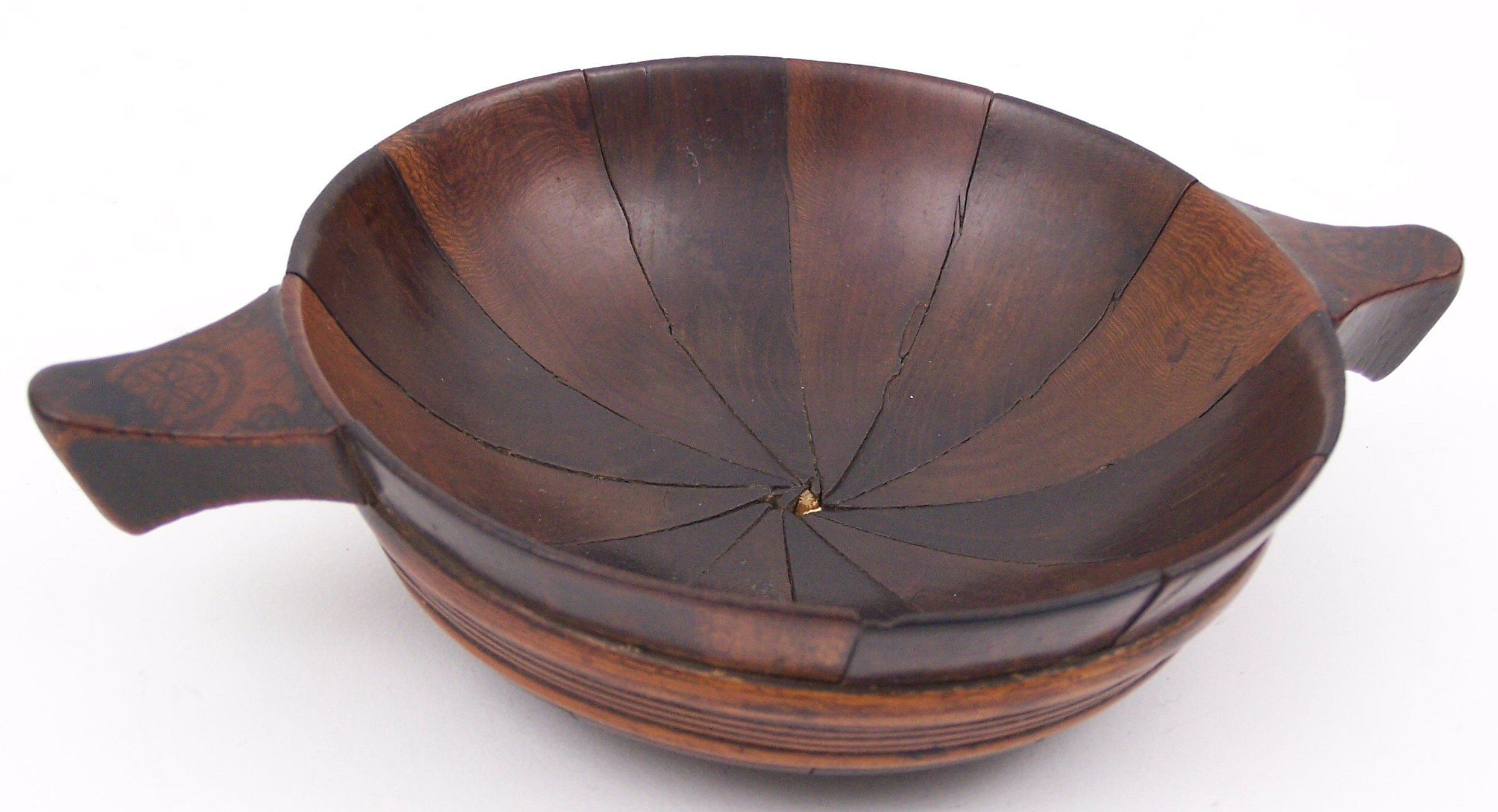 An early 18th century staved wooden quaich,