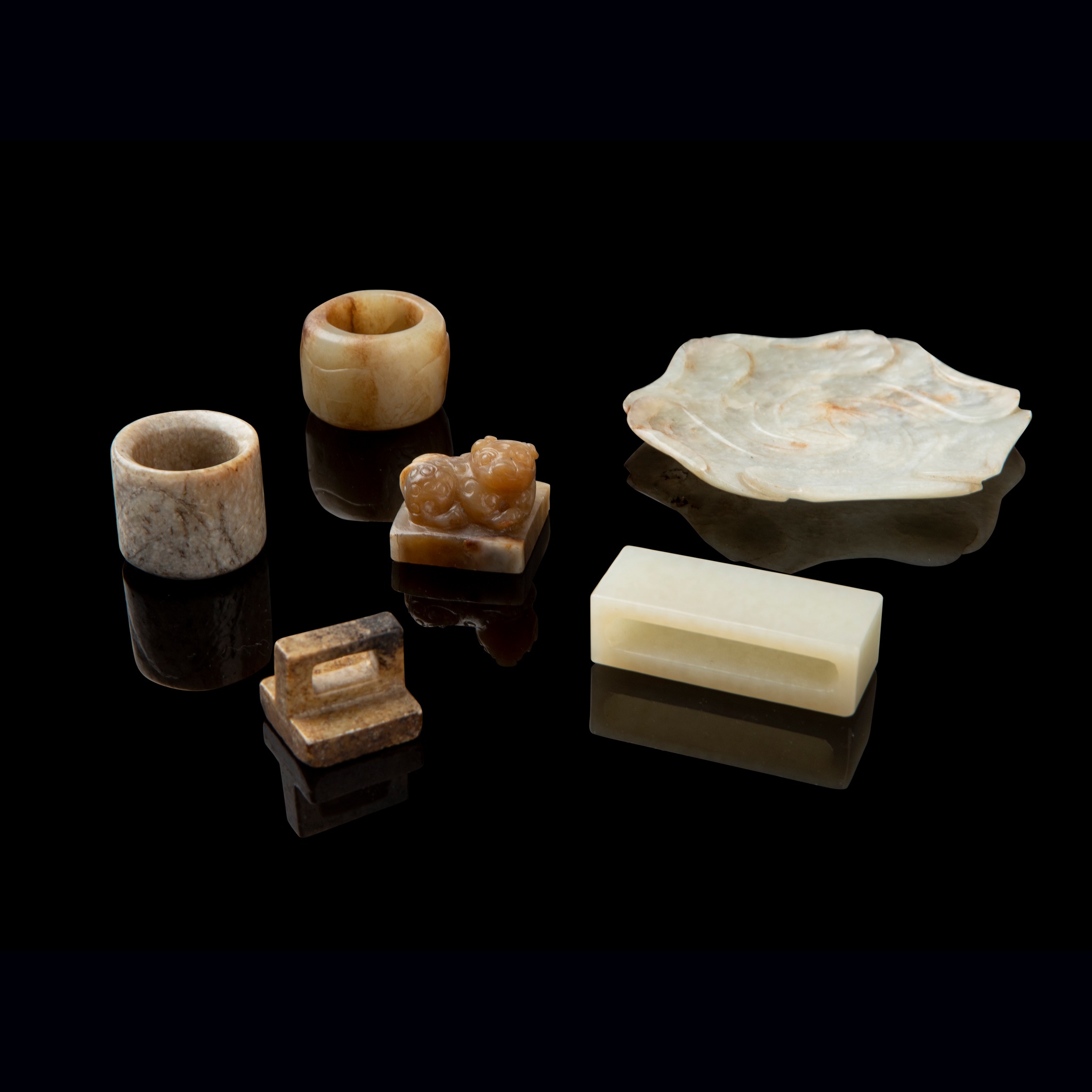 GROUP OF SIX JADE PIECES