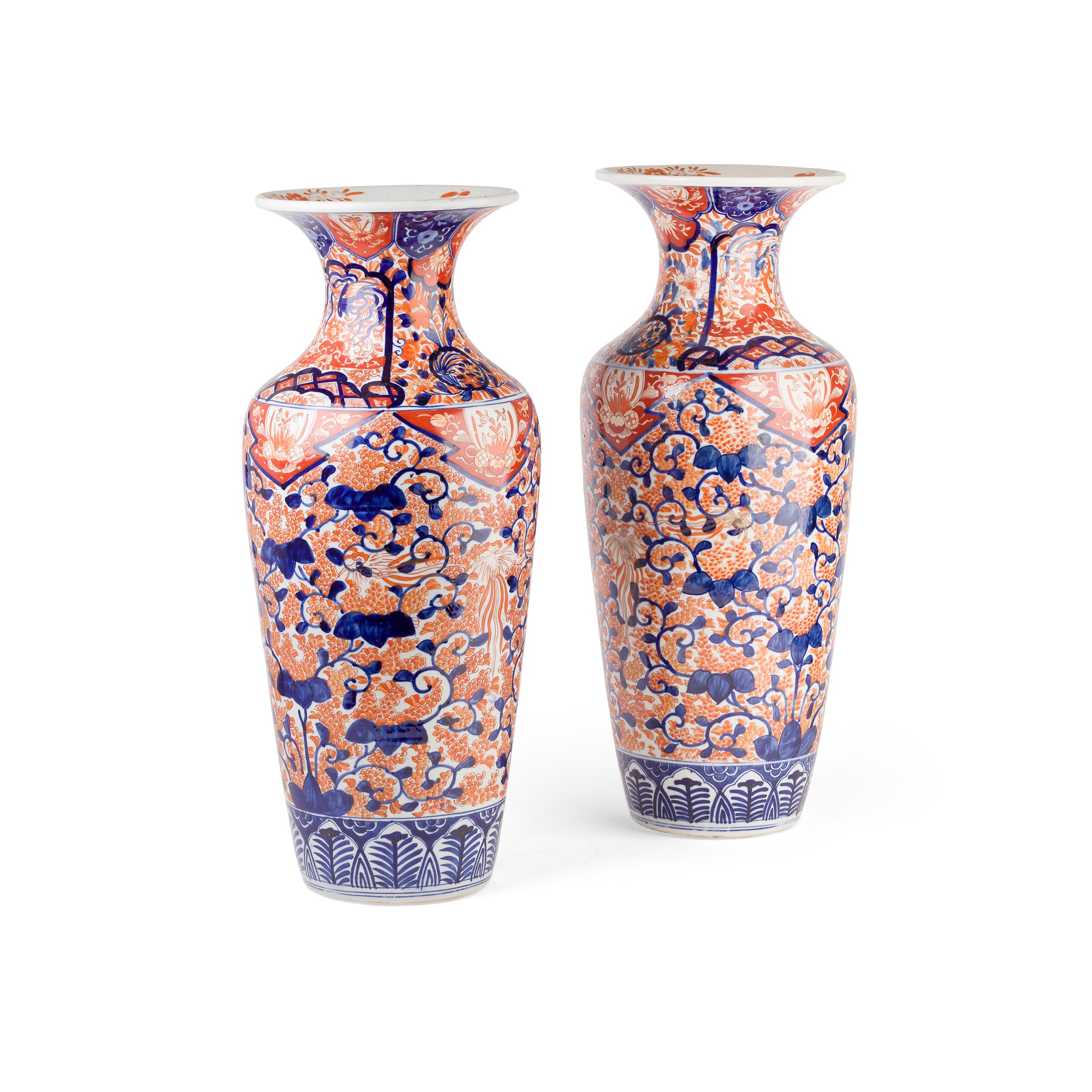 PAIR OF JAPANESE IMARI PORCELAIN BALUSTER VASES