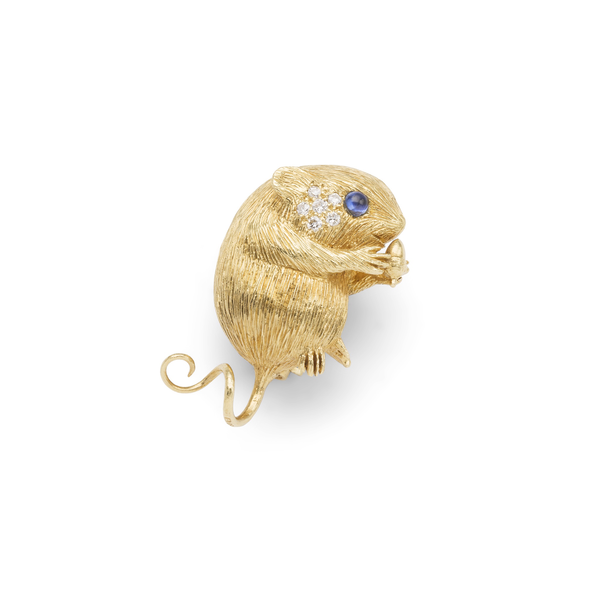 E Wolfe & Co: A sapphire and diamond field mouse brooch
