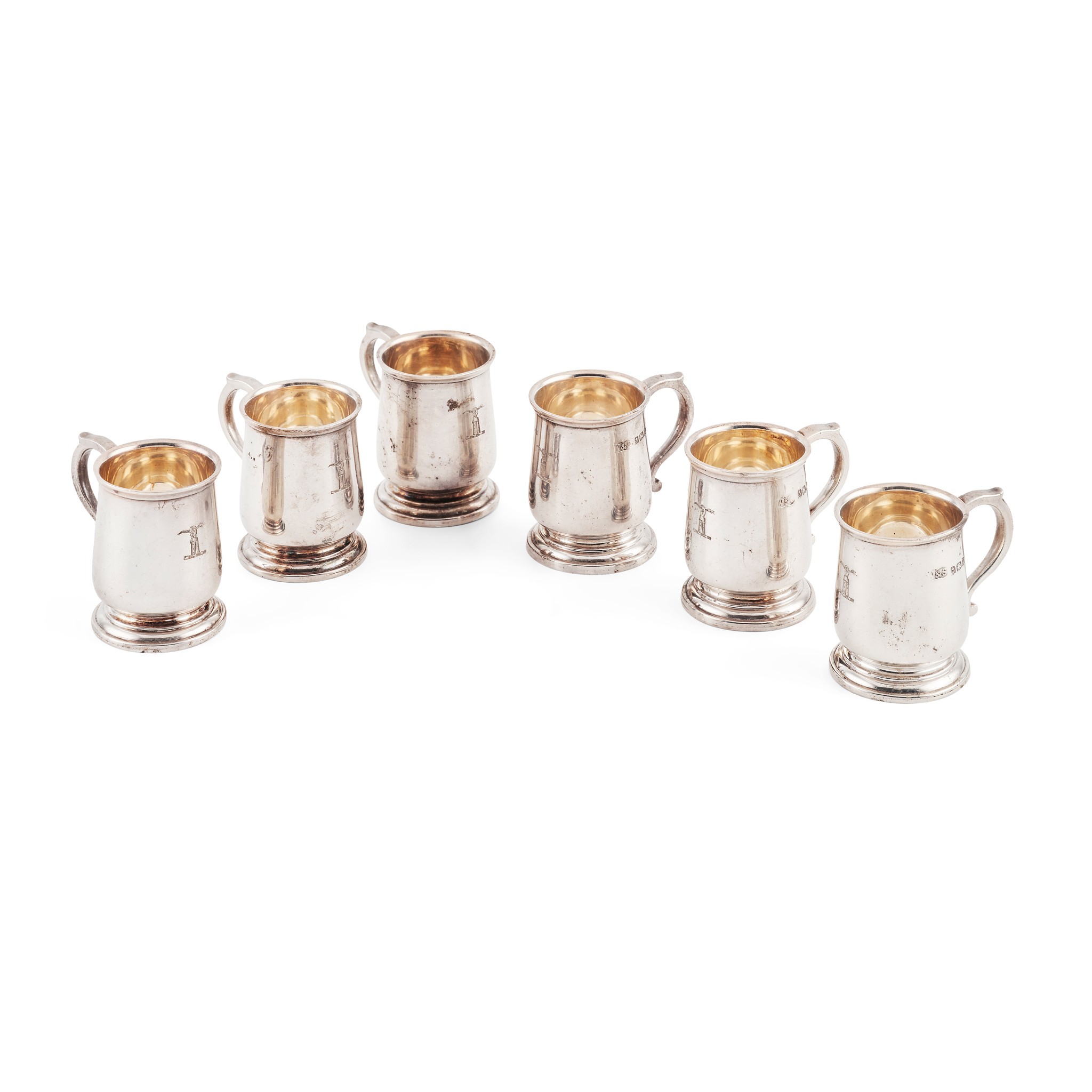 A SET OF SIX 1920s MINIATURE MUGS
