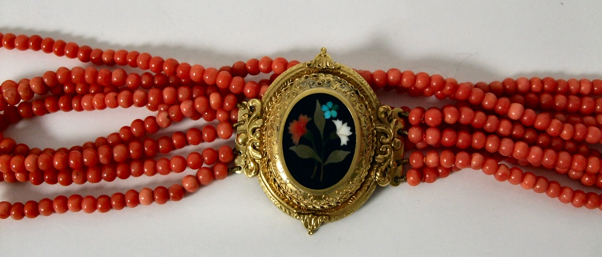 A Victorian coral and pietra dura choker