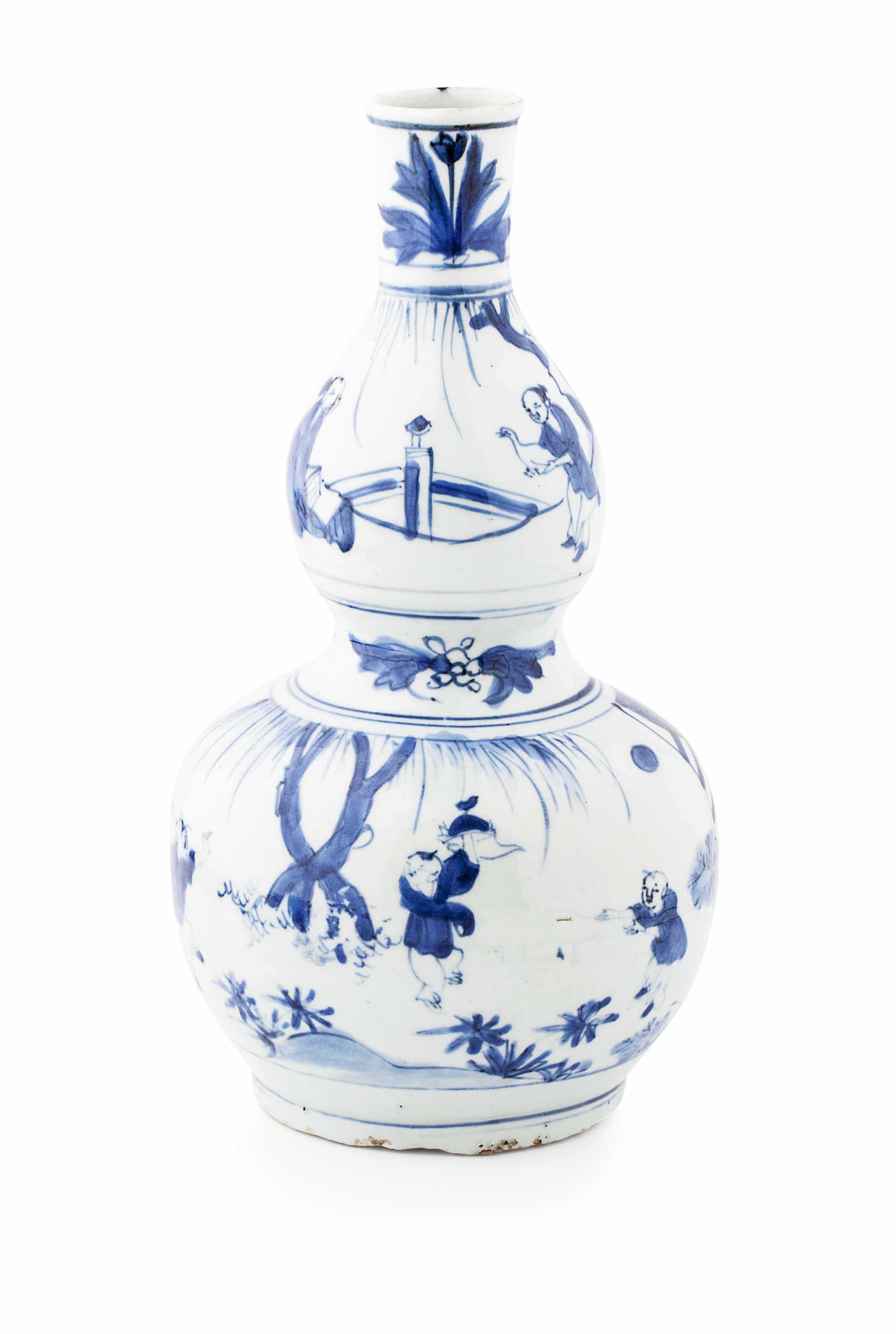 BLUE AND WHITE DOUBLE GOURD VASE