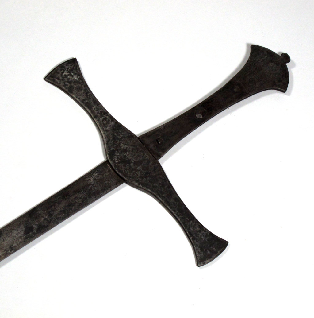 CONTINENTAL DOUBLE HANDED ALL METAL BROADSWORD