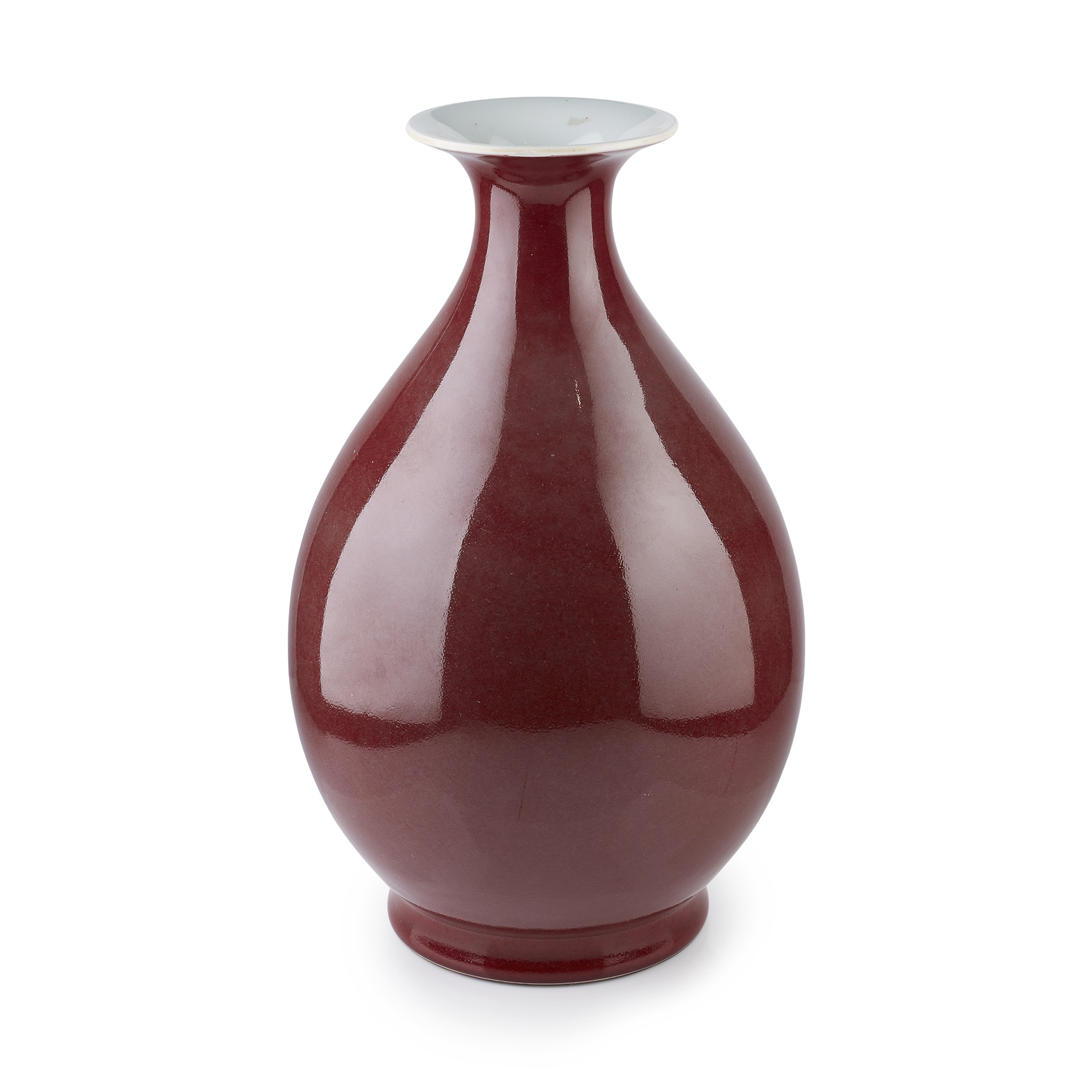 RED-GLAZED 'YUHUCHUN' BOTTLE VASE