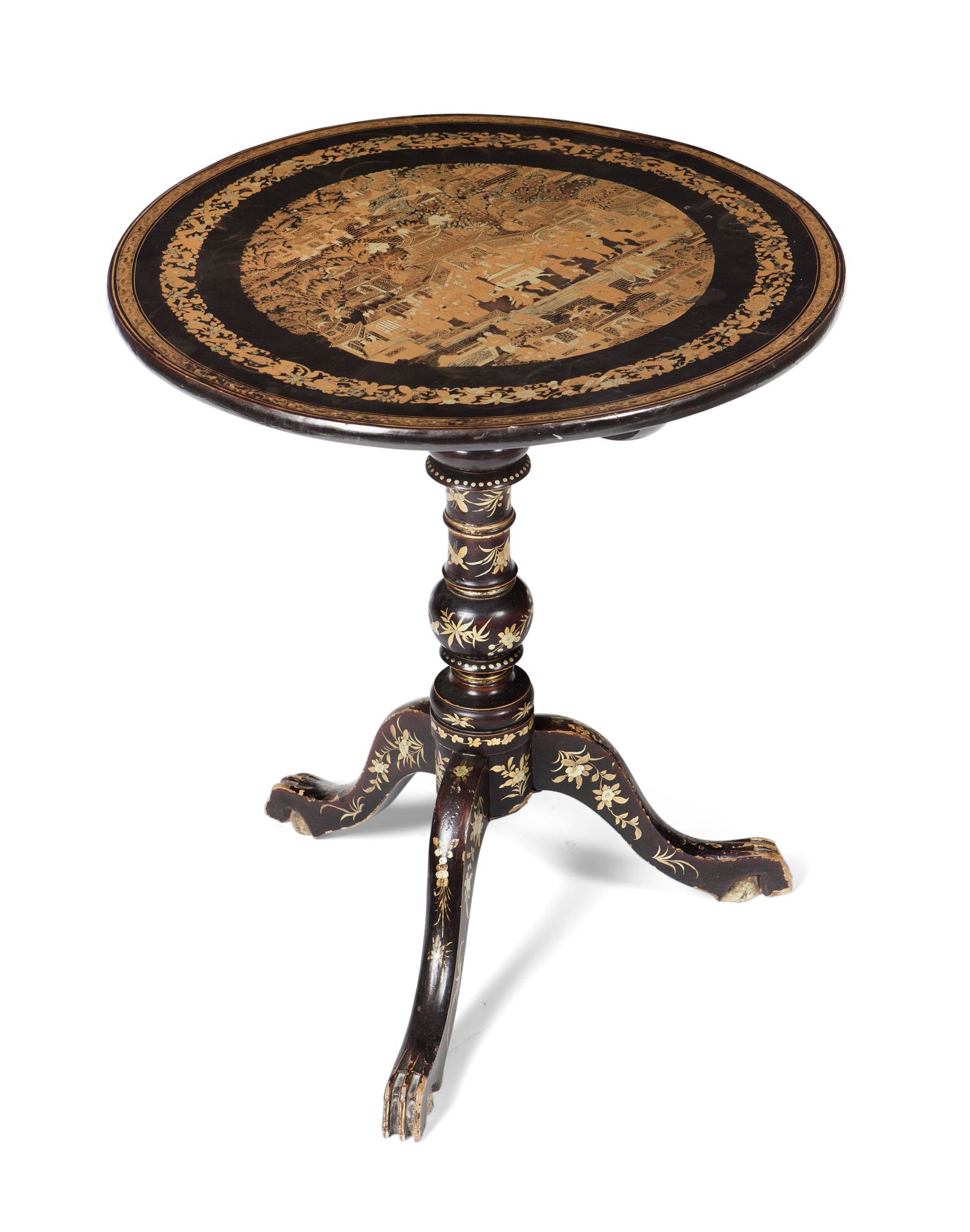 CHINESE EXPORT BLACK LACQUER AND GILT TILT TOP TABLE