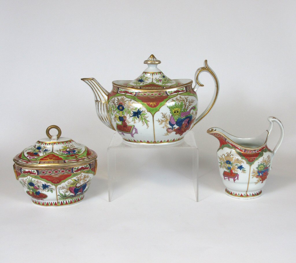 WORCESTER 'DRAGON IN COMPARTMENTS' PATTERN MATCHED PART TEA AND COFFEE SERVICE