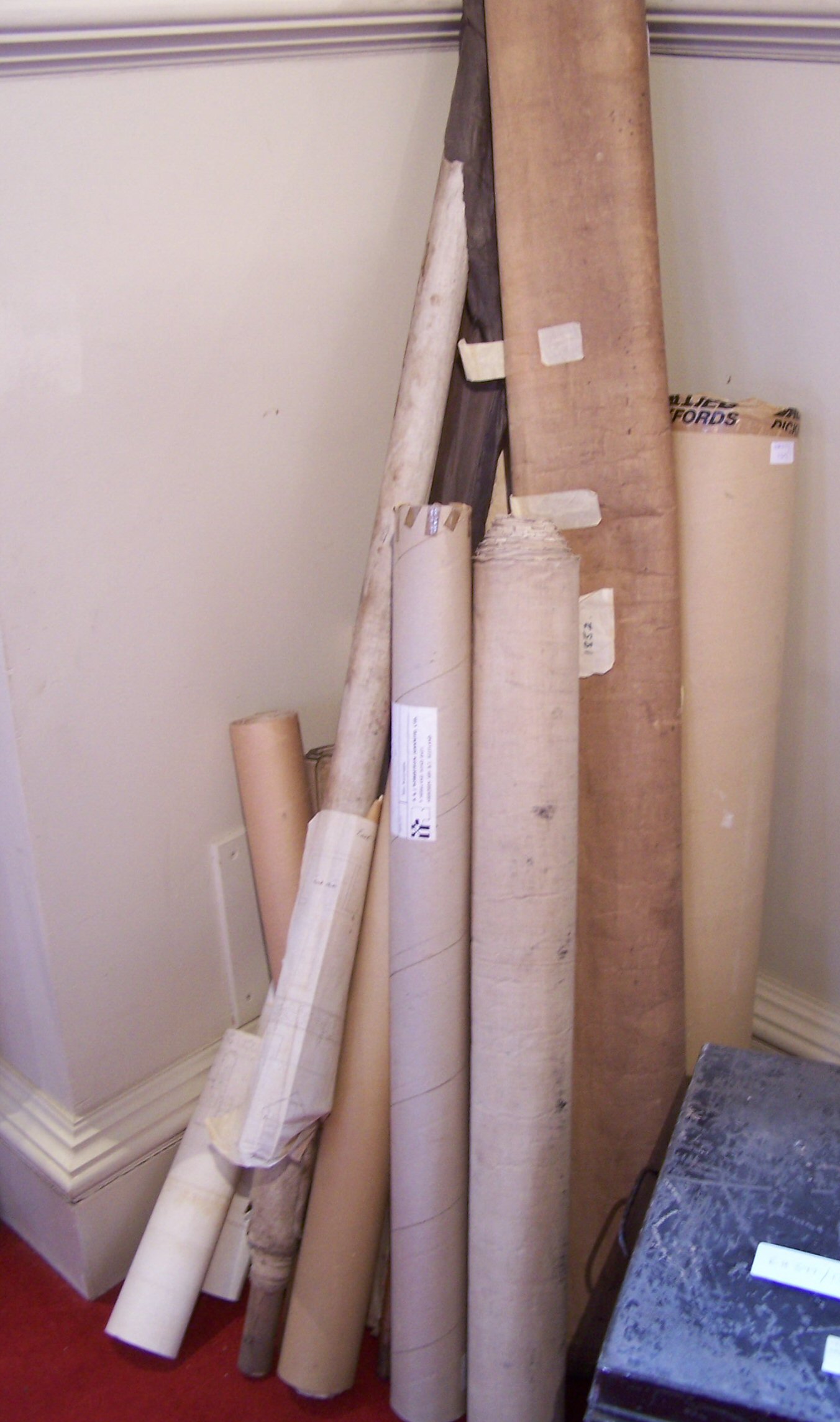 Lot 258 now comprises 258, 266, 272, 275, 284, 285, 286, 295 and 301, relating to the family Bannerman of Elsick, Aberdeenshire, and excludes original lot 257 estate plans and maps.