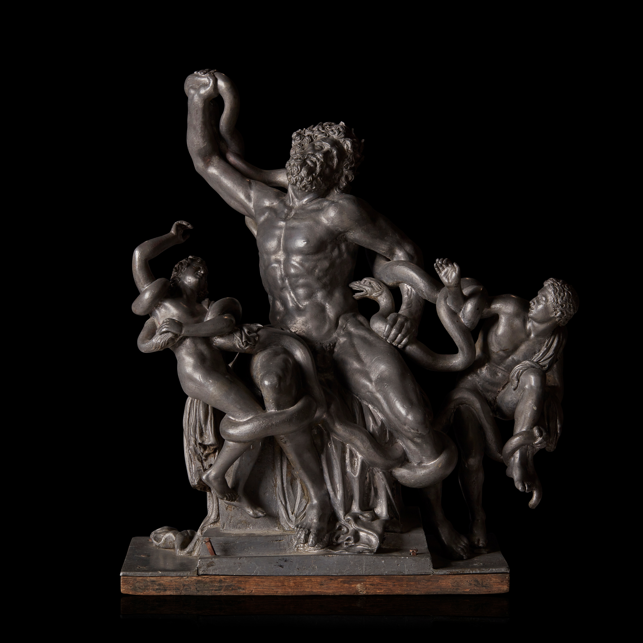 A LEAD FIGURE GROUP OF LAOCOÖN AND HIS SONS, AFTER THE ANTIQUE
