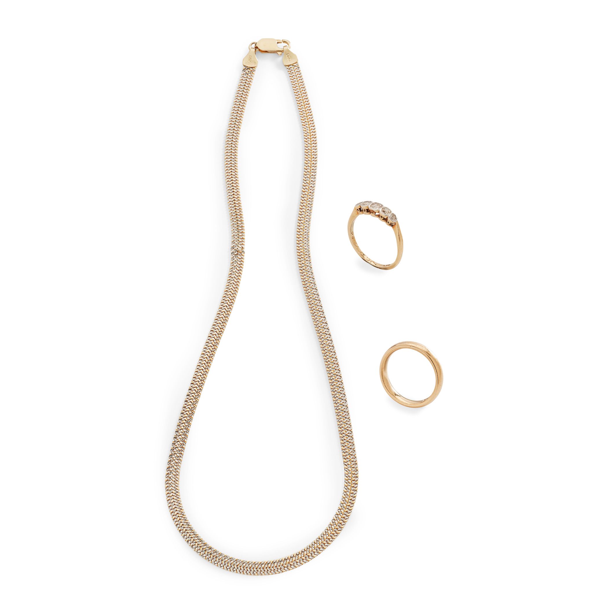 A collection of jewellery