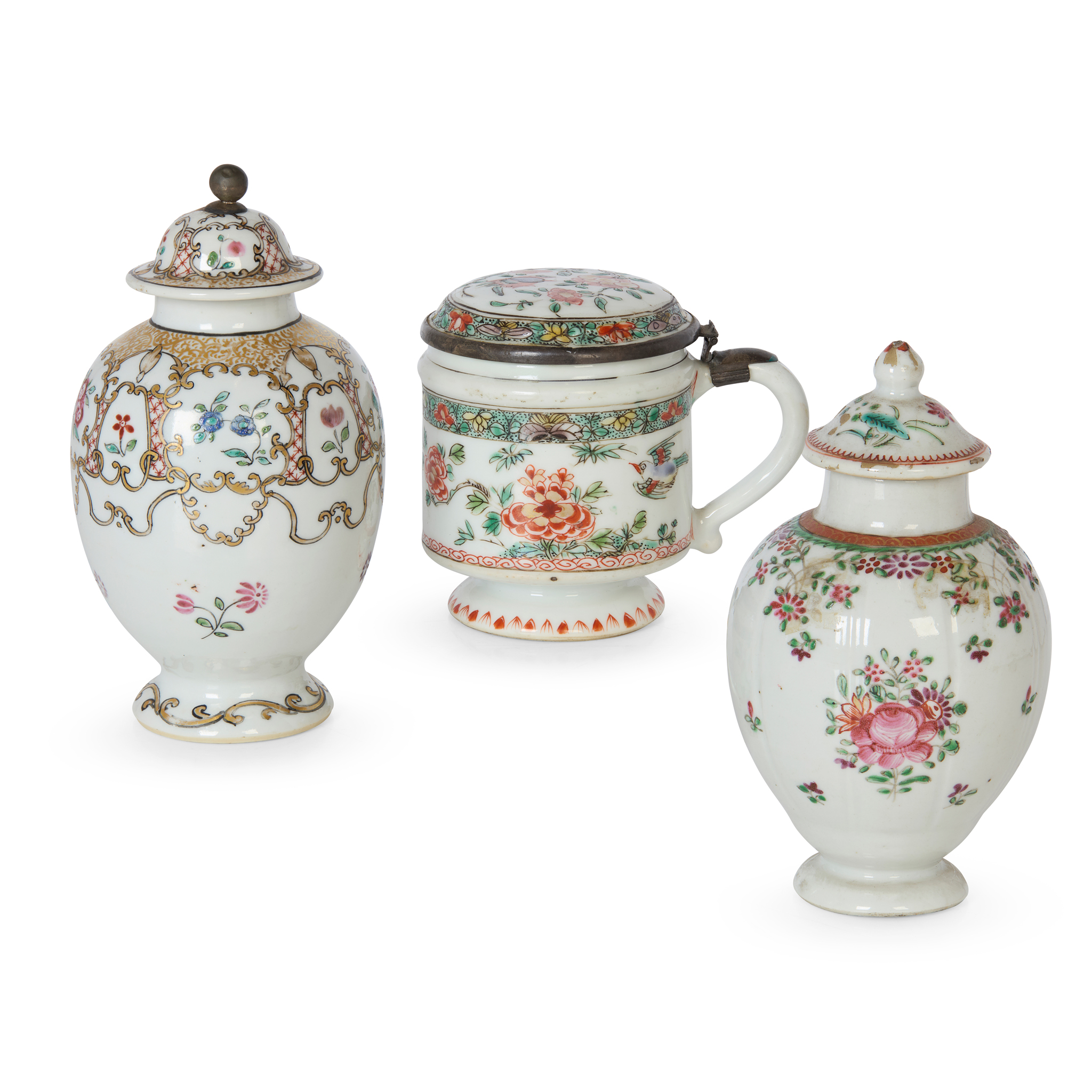 GROUP OF THREE CHINESE FAMILLE ROSE WARES
