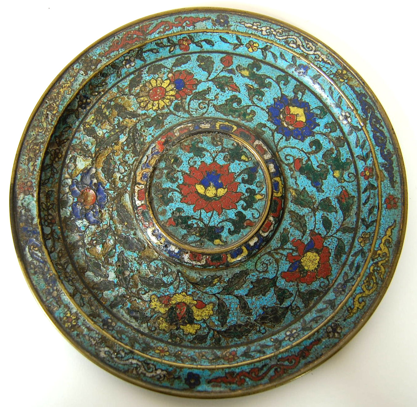 A Chinese cloisonne cup stand, Ming dynasty