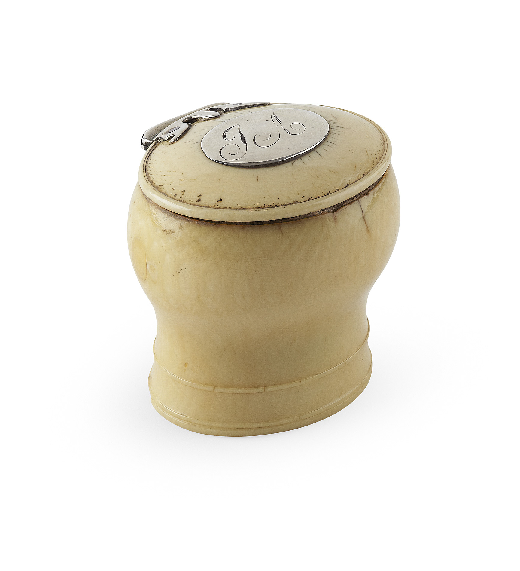 An ivory baluster snuff mull