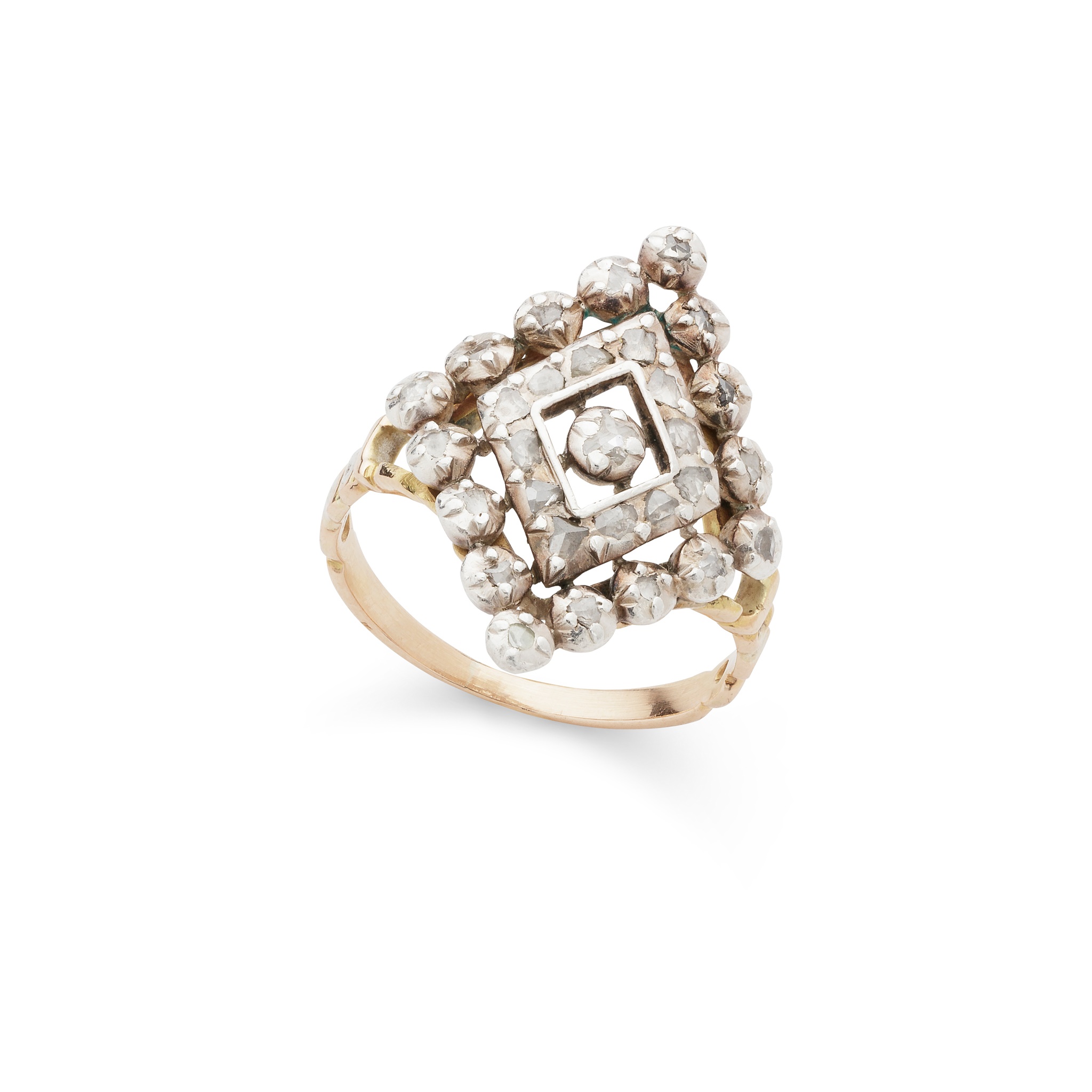 An early 19th century diamond cluster ring
