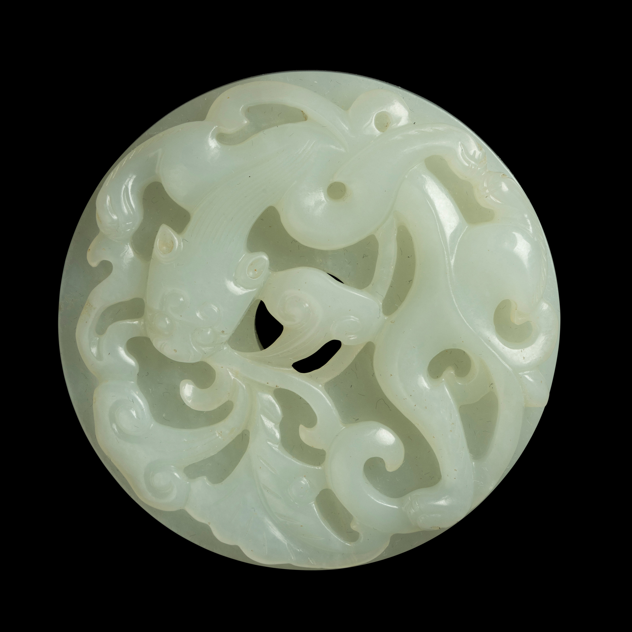 CHINESE CARVED WHITE JADE 'CHI-DRAGON' DISC-FORM PENDANT