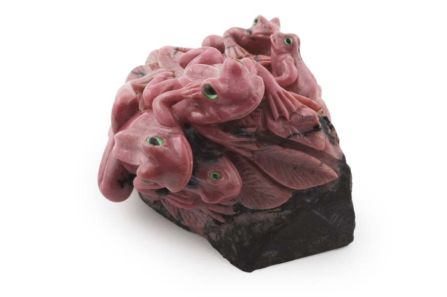An unusual carved Rhodinite figure group of frogs