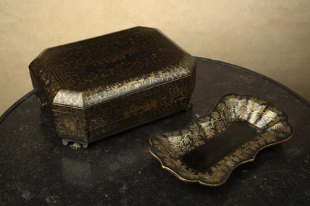A 19th century Chinese Export lacquer games box