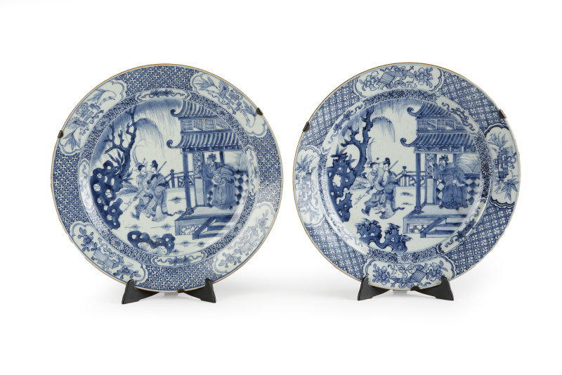 A pair of 18th century Chinese blue and white porcelain chargers