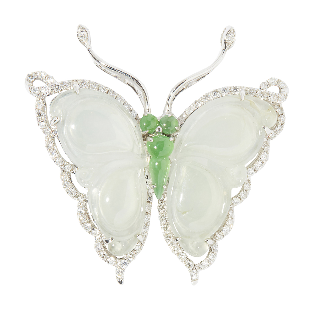 A multi-gem set pendant