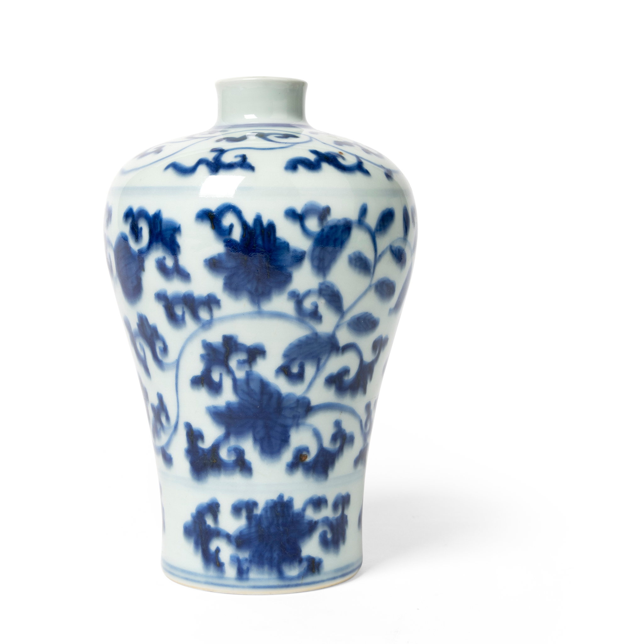 CHINESE BLUE AND WHITE 'LOTUS SCROLL' VASE