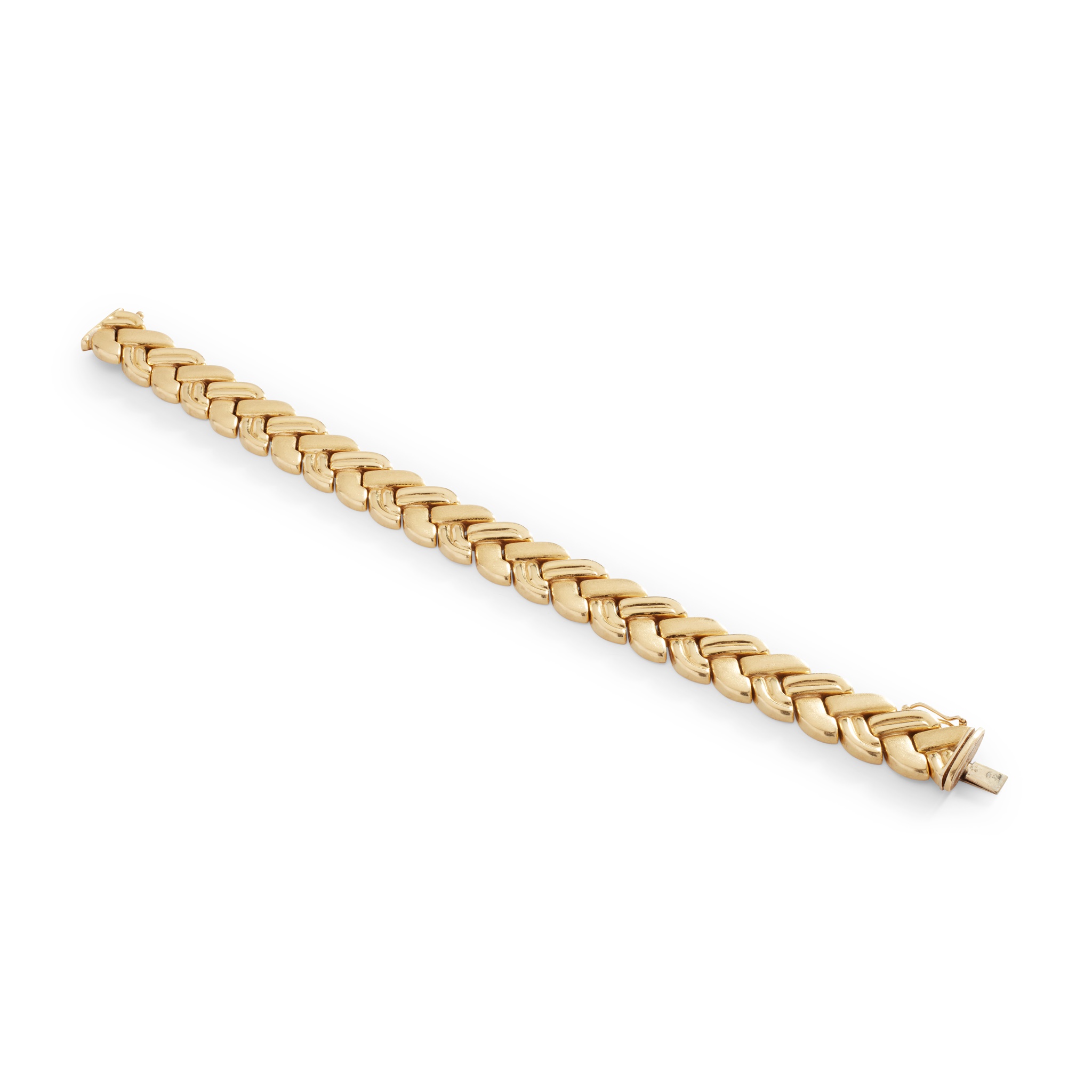 A modern link bracelet