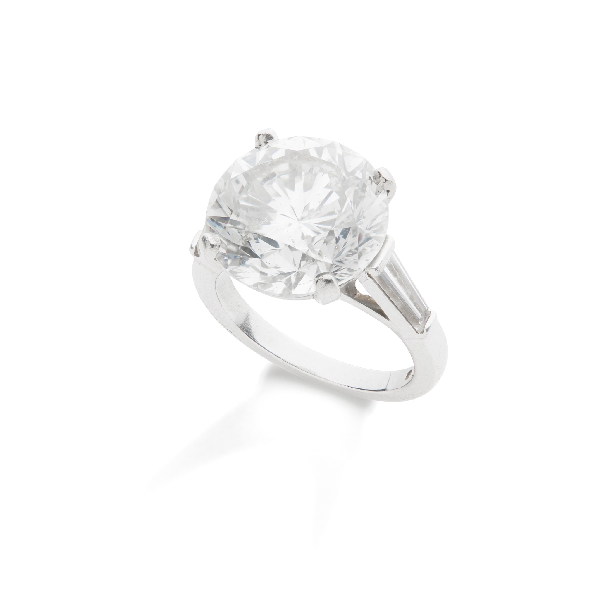 A brilliant-cut diamond single-stone ring