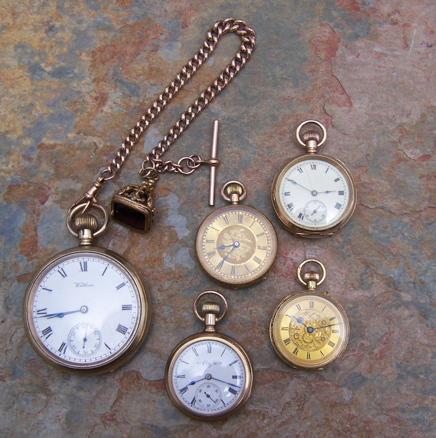 A 9ct gold cased pocket watch,