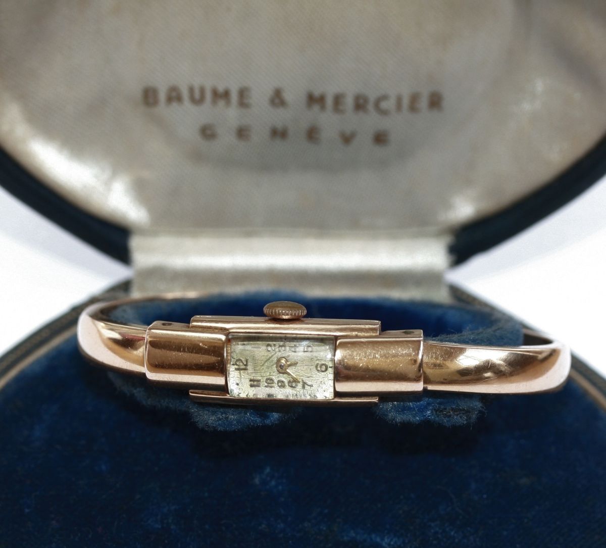 BAUME ET MERCIER - A mid 20th century ladies gold wrist watch