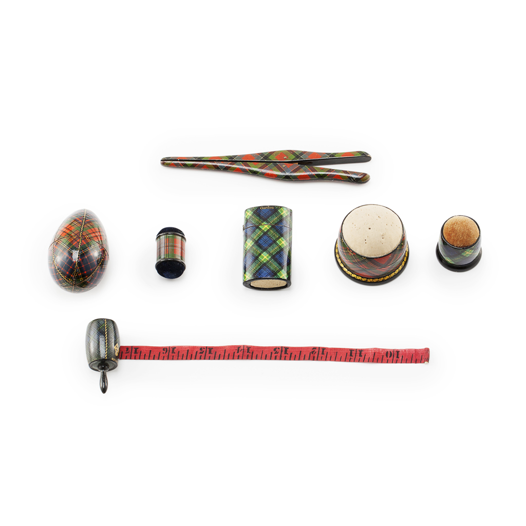 A LARGE GROUP OF MAUCHLINE TARTANWARE