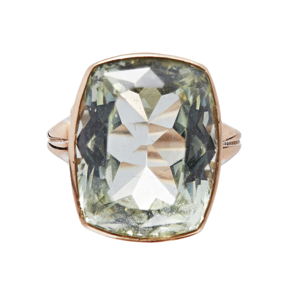 A green aquamarine set Russian cocktail ring