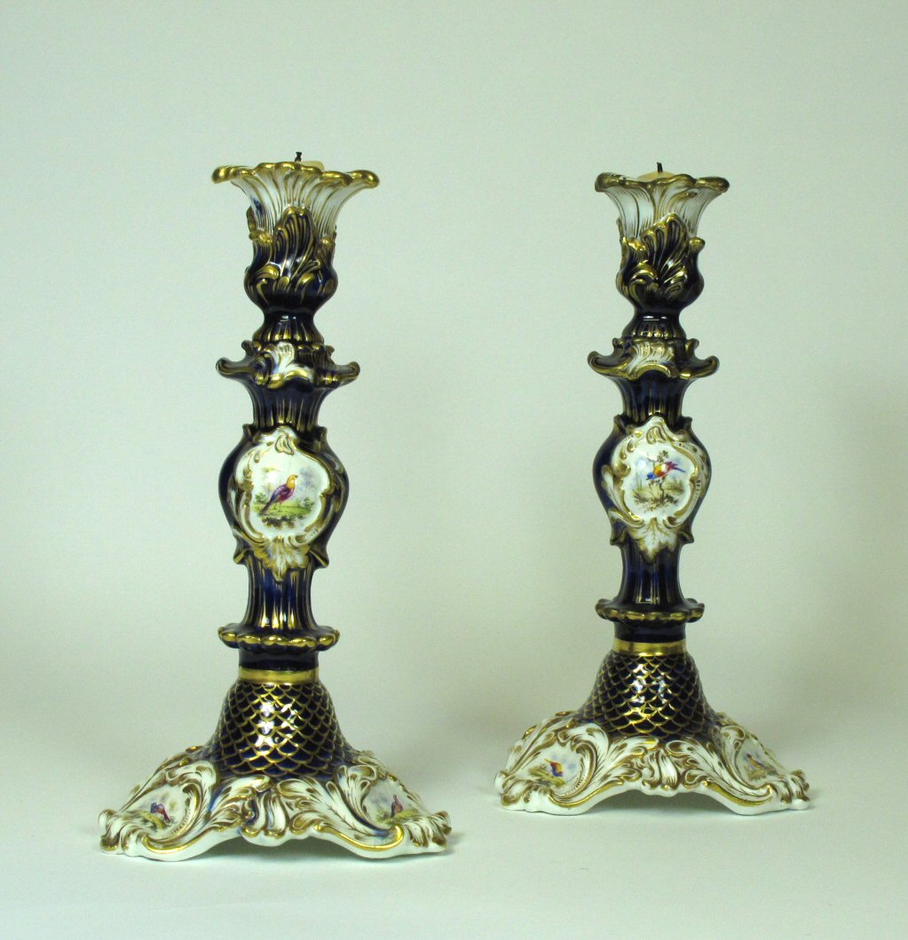 PAIR OF PORCELAIN TABLE CANDLESTICKS