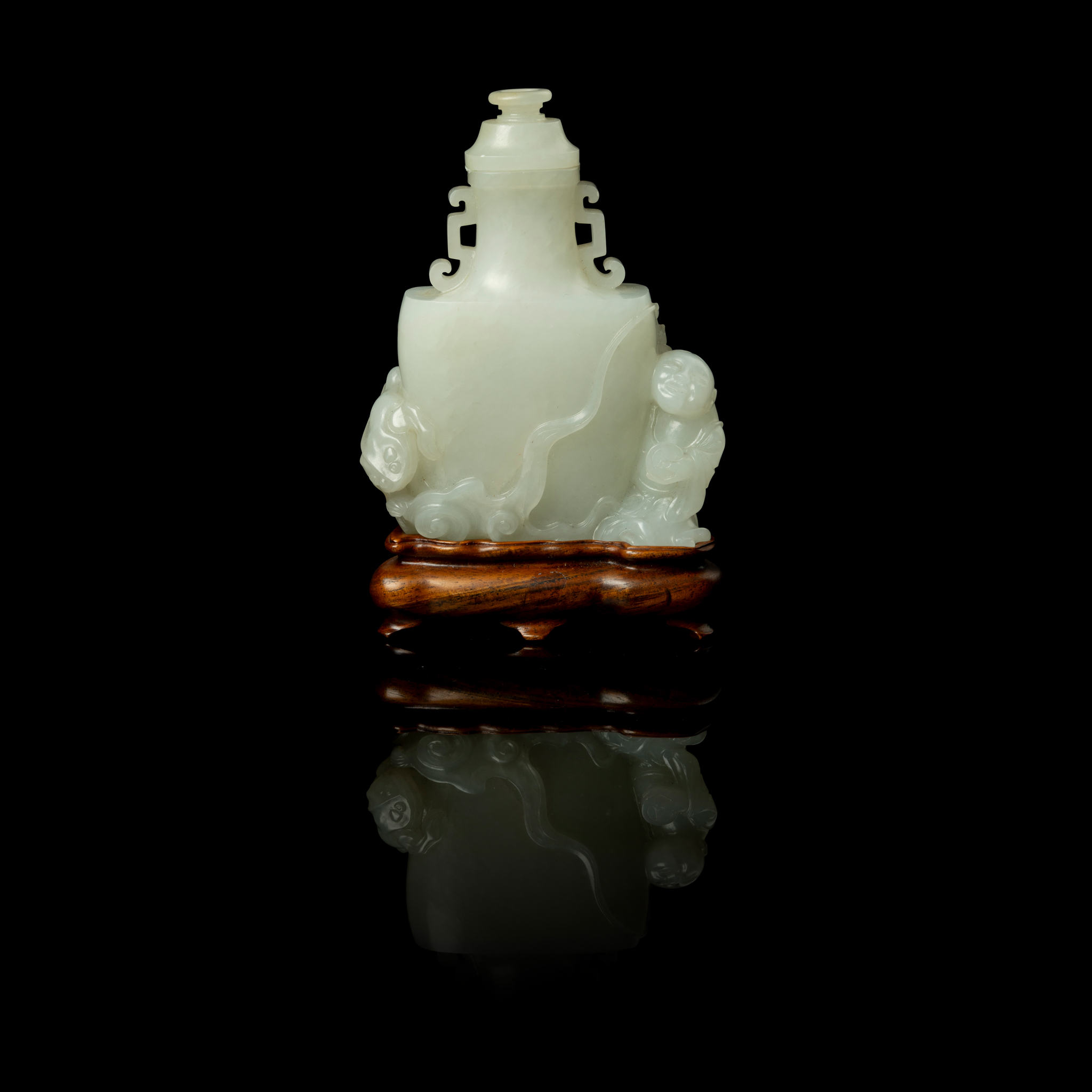 CHINESE WHITE JADE CARVING 'LIU HAI WITH TOAD' LIDDED VASE