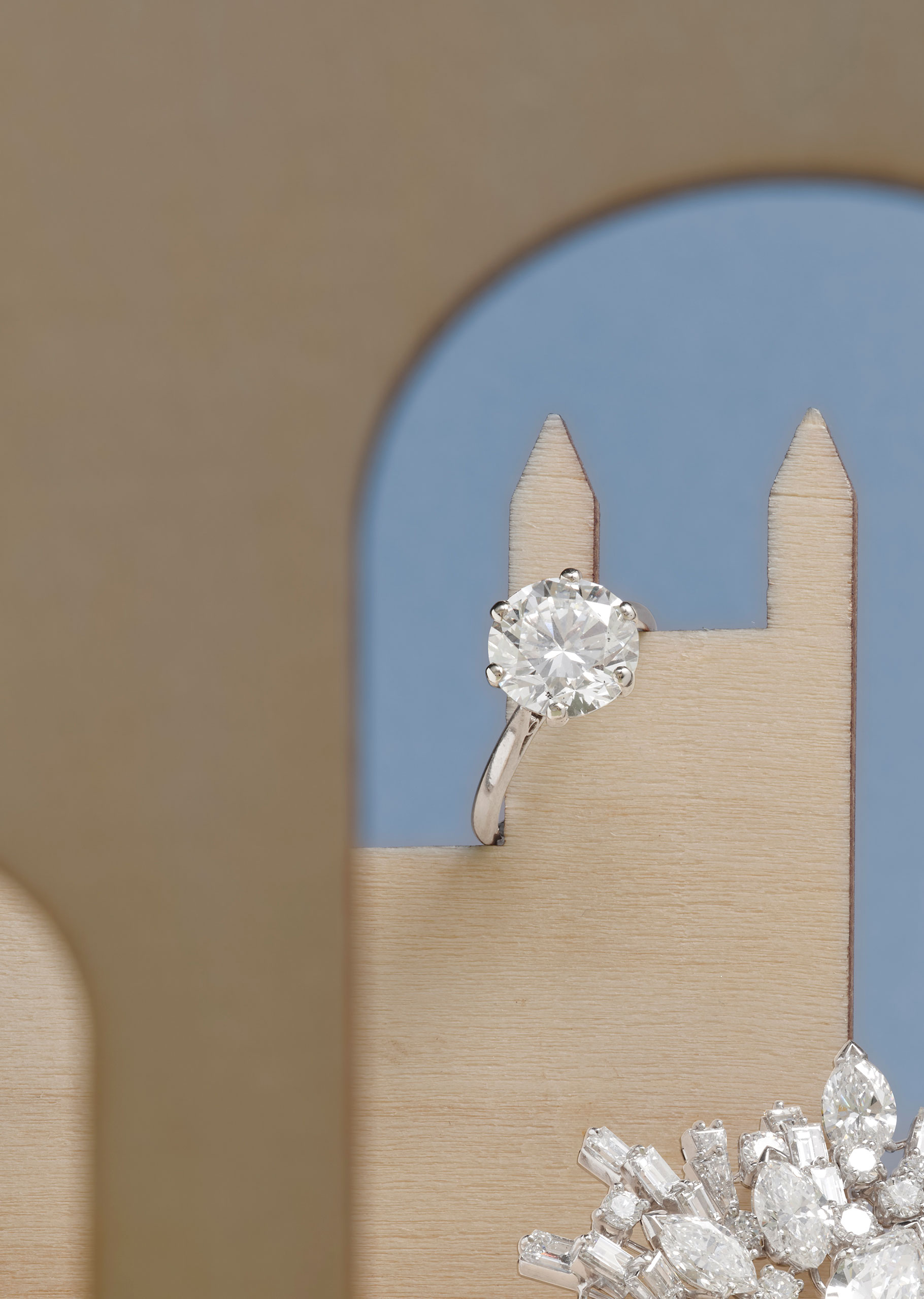 Garrard & Co: A platinum and diamond single-stone ring, 1985