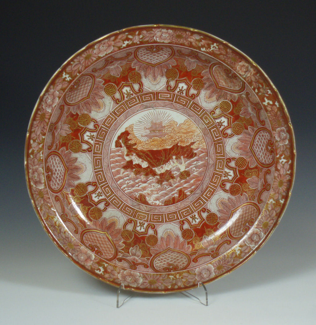 A Japanese porcelain charger, Meiji period