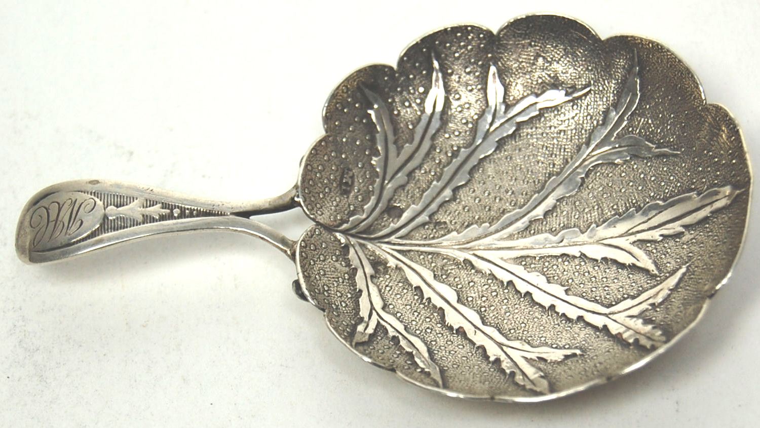 A George III caddy spoon