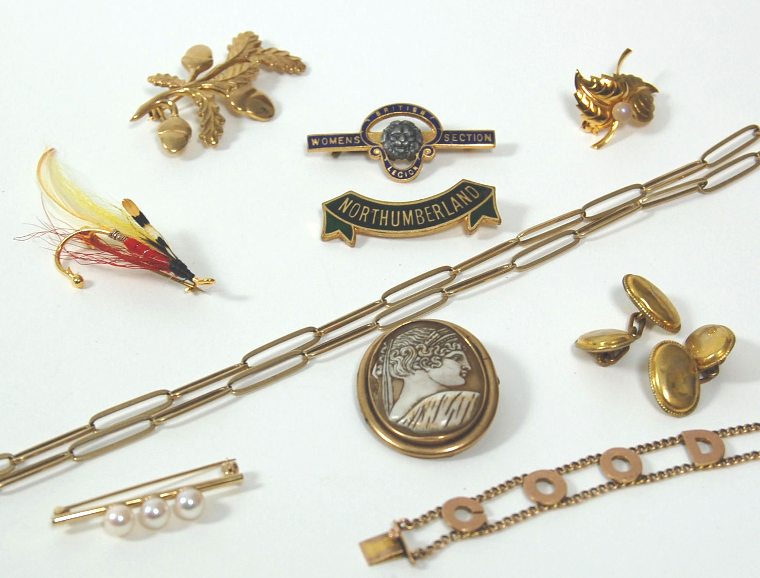 An Edwardian 9ct gold bracelet,